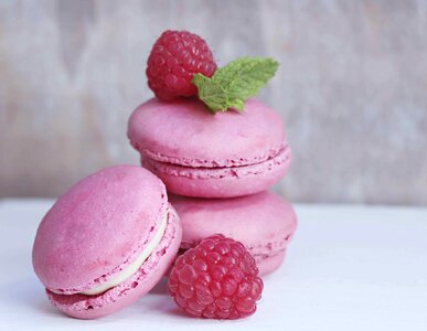Beautiful Photo berry biscuit