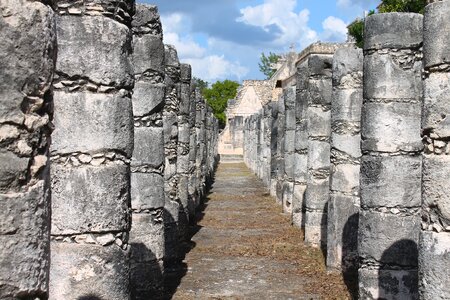 Kukulcan pillars ancient