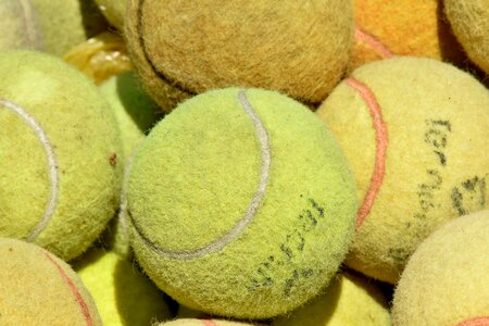 Ball pile tennis photo