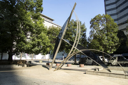 1 Marunouchi