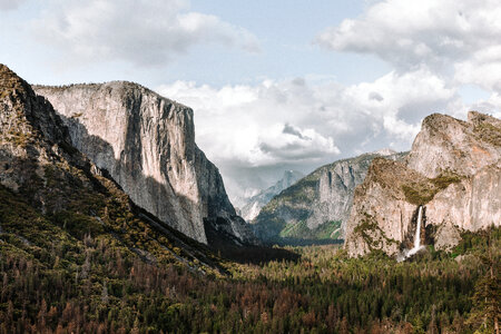Yosemite Valley, US National Park photo