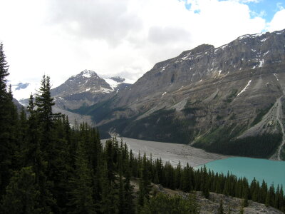 Canadian Rocky Mountain Parks trekking
