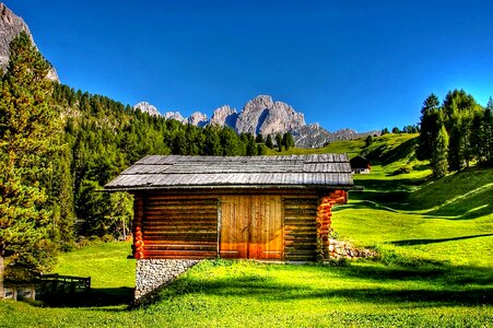 Barn blue sky bungalow photo