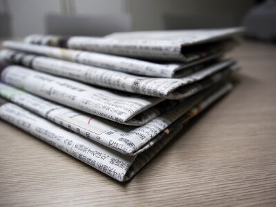 Column editorial news paper