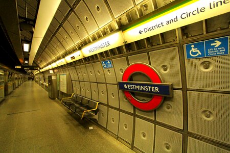 Station underground westminster photo