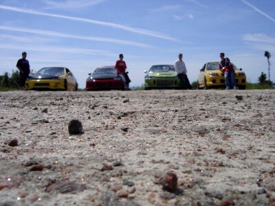 Auto transport bad road
