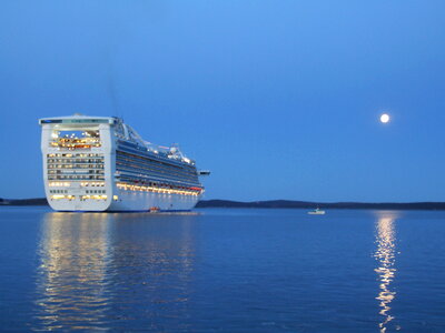 Bar Harbor Cruise Ship Departure Acadia National Park photo