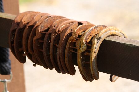 Luck metal iron