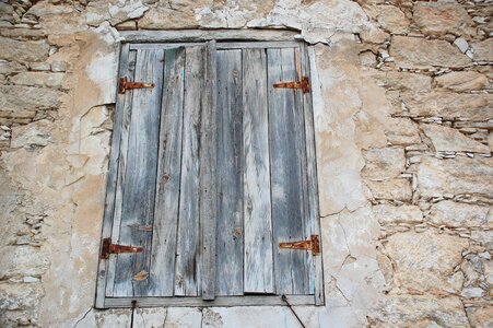 Cyprus facade natural stone