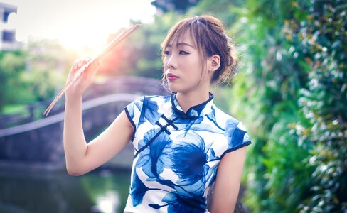 Fashion lifestyle portrait of young asian woman