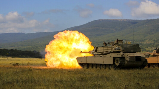 Abrams tank fire photo