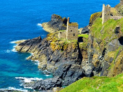 Decay old botallack mine
