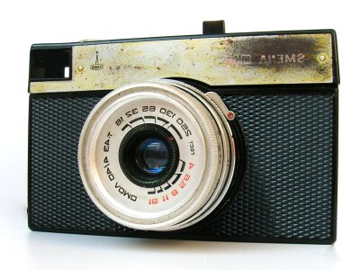 Black camera device