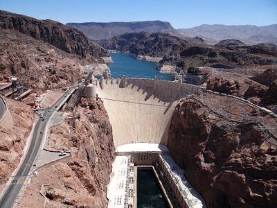 Reservoir dam energy generation