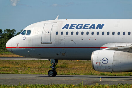 Airbus A320 - Aegean Airlines photo