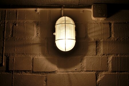 Keller gloomy vaulted cellar