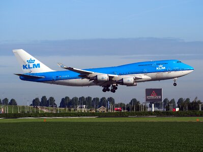 Dutch Airlines Boeing 747-406, landing at Schiphol photo