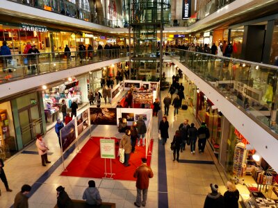 Leipzig train shopping