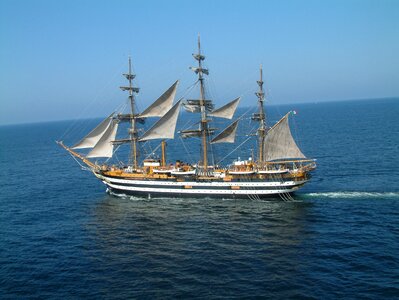 Holland dutch vessel photo