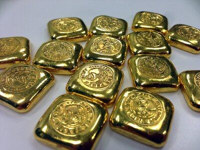 Gold ingot bar of gold metal