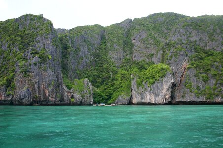 Bay green turquoise