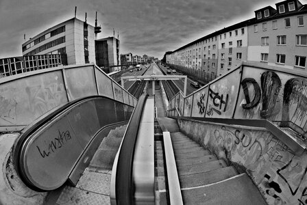 Escalator down to subway station ETEC-Savigny-Street