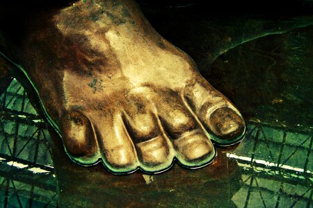 Foundation feet you toes