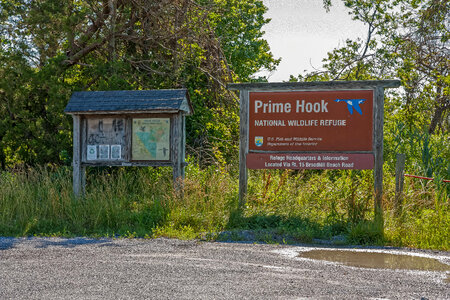 Prime Hook NWR sign and kiosk-2