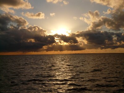 Sun sunset infinity