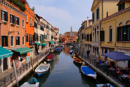 Rio dei tolentini boats venezia photo