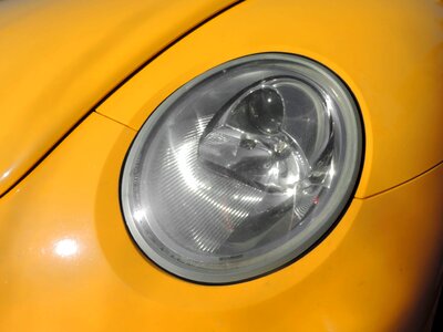 Car headlight vehicle