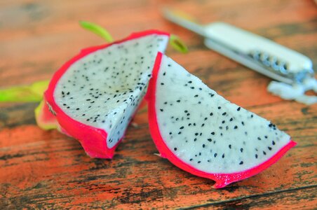 Pink white seeds