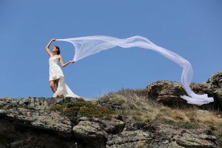 Wind hill bride photo