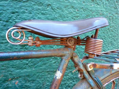 Saddle bicycle saddle old photo