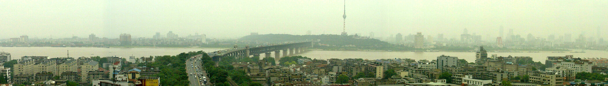Wuhan Banner Bridge over the river Panoramic