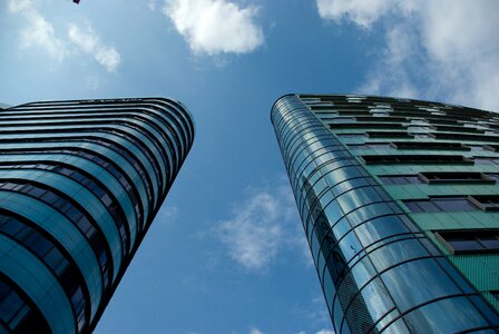 Build twintowers center