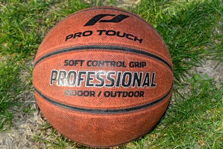 Basketball equipment game