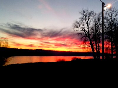 Impressive sunset water