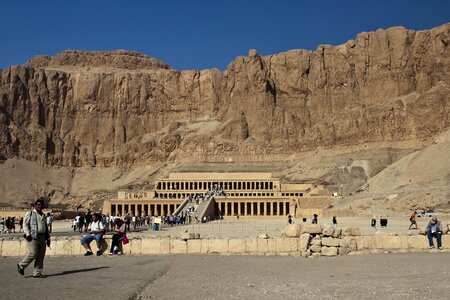 Hatshepsut's mortuary temple archaeology architecture