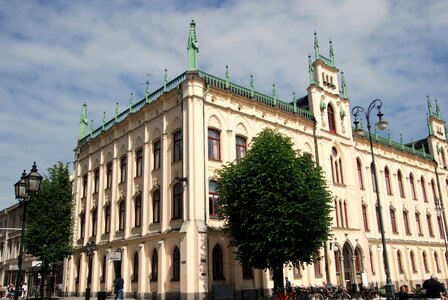 Build architect tower