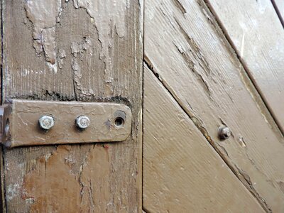 Fastener latch wood photo