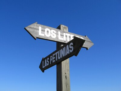 Crossroad signboard sign photo