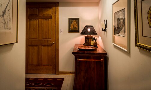 Passageway corridor credenza photo