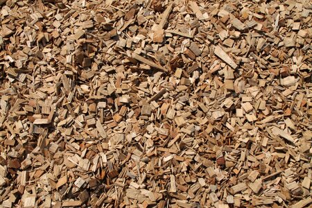 Wood brown zerhäkselt