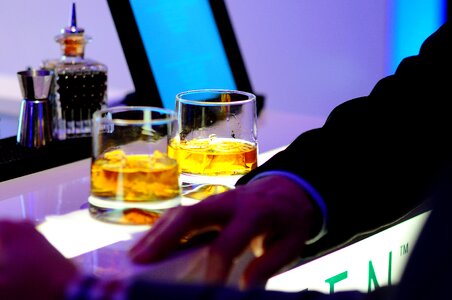 Alcohol cocktail beverage