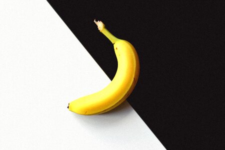 Minimal Banana photo