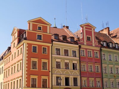 The market colored townhouses monuments