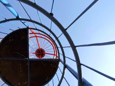 Playground park mechanism