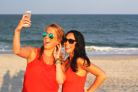 Selfie Friends Beach photo