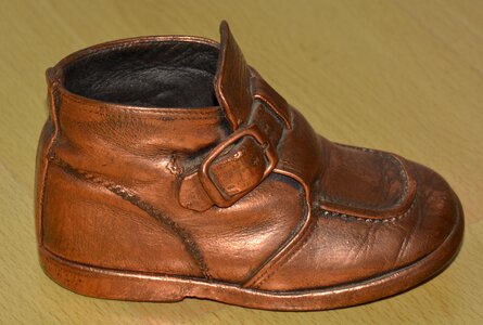 Shoe gilt brass